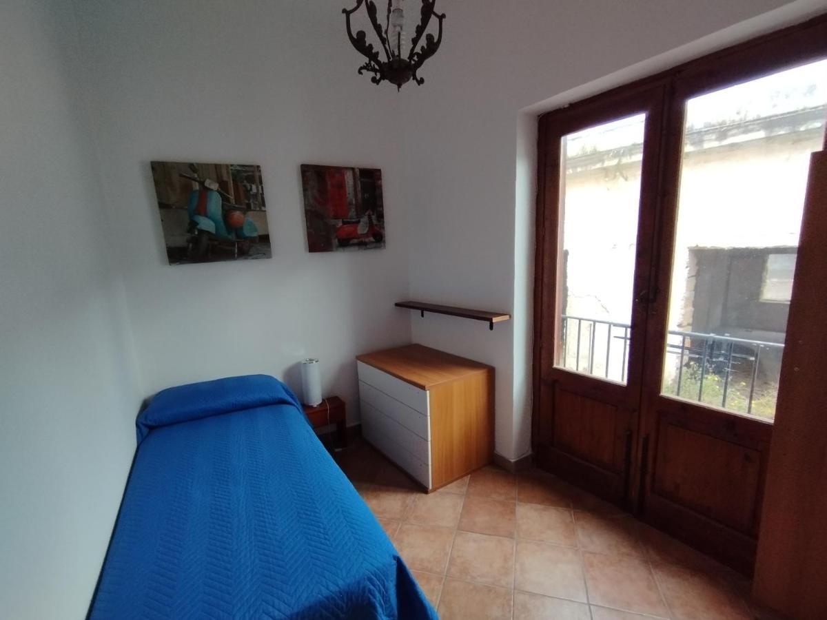Apartment By The Market Palermo Exterior foto