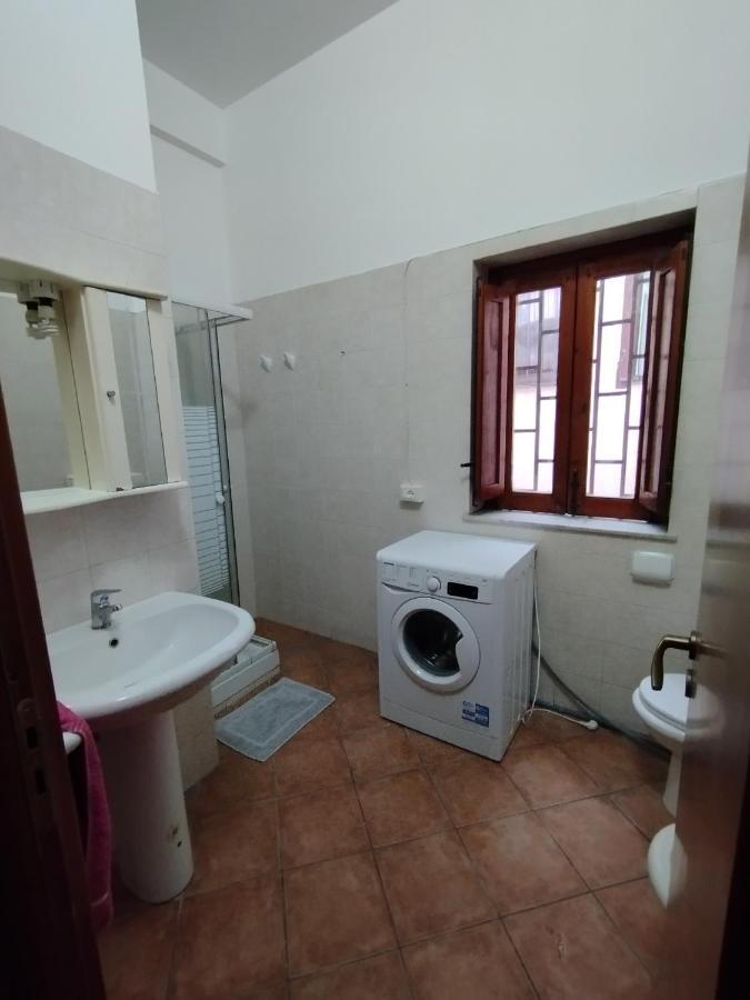 Apartment By The Market Palermo Exterior foto